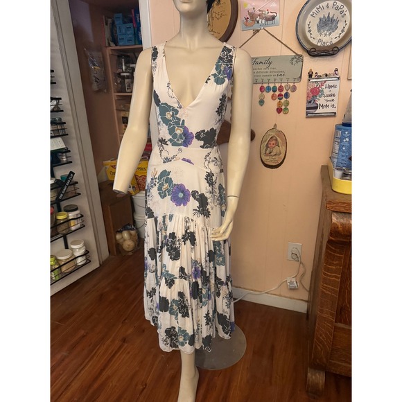 Free People Dresses & Skirts - Free People Sure Thing Floral Tiered Maxi Dress Size 6 Pastel‎ Pink Boho